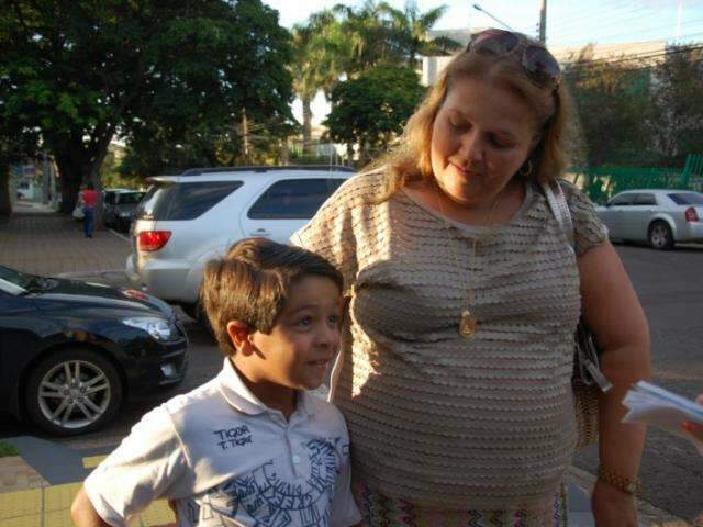 Volta &agrave;s aulas tem ansiedade de alunos e tr&acirc;nsito tumultuado