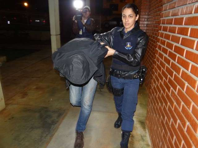 Acusado de matar travesti vira r&eacute;u, mas responde por homic&iacute;dio simples