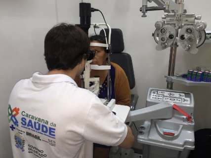 No primeiro dia, Caravana da Saúde fez 1.044 procedimentos de oftalmologia