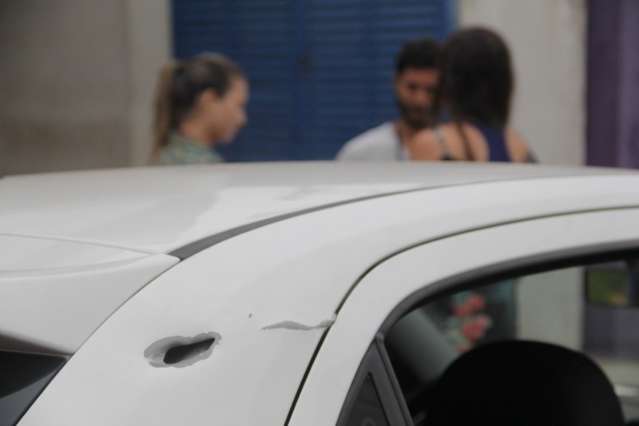 Com ladr&otilde;es armados em crimes, confrontos com PM matam o dobro