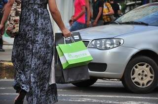 Consumidores estão comprando mais neste começo de ano, diz levantamento. (Foto: João Garrigó)