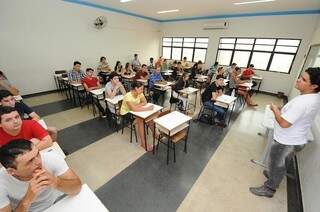 Vestibular da UFGD acontece domingo em 14 cidades; universidade abriu 962 vagas em 32 cursos (Foto: Divulgação/UFGD)