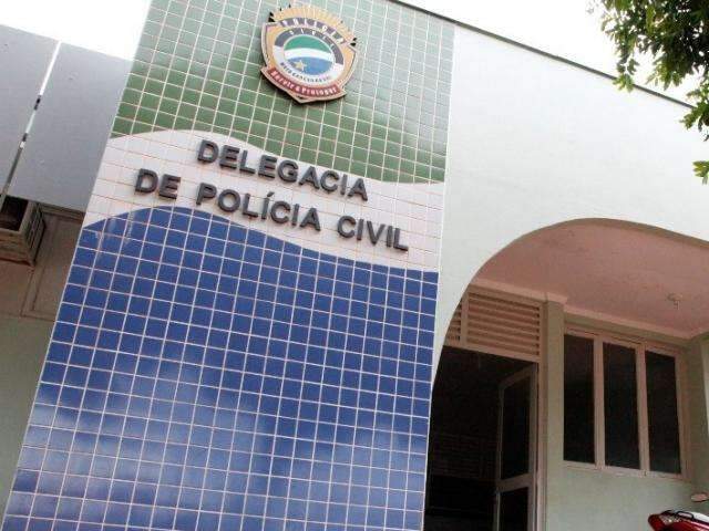 PM det&eacute;m 6 por fornecerem bebidas alco&oacute;licas a adolescentes durante festa