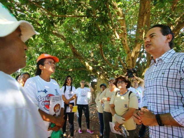 &ldquo;Agora &eacute; tarde&rdquo;, diz Marquinhos sobre leitura de livros did&aacute;ticos por vereador