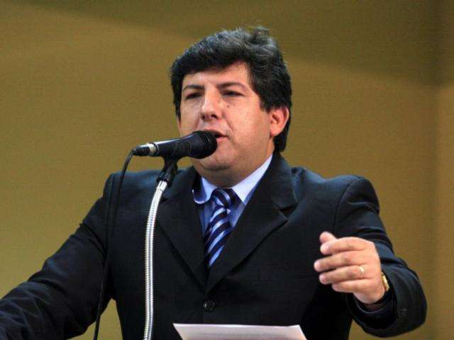 PP expulsa L&iacute;dio Lopes e Paulo Matos por campanha contra Bernal