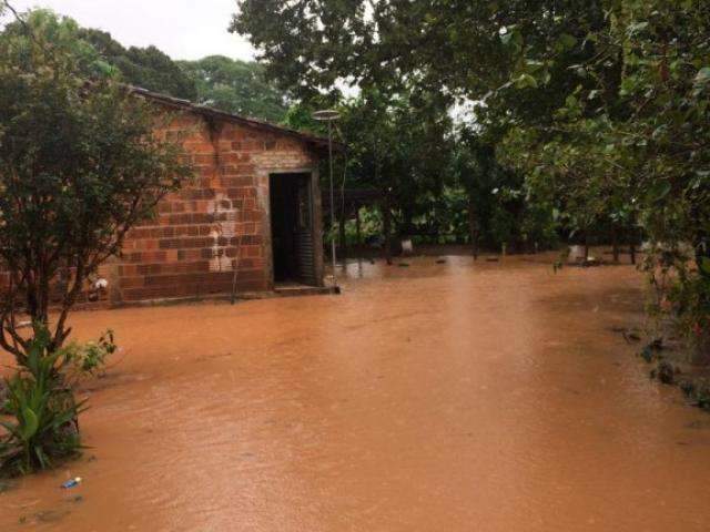 Temporal afetou 76 mil pessoas pelo Estado, segundo a Defesa Civil 