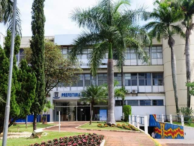Prefeitura vai pagar 13&ordm; no dia 20 de dezembro, afirma secret&aacute;rio