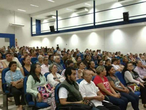 Prefeito aprova feira para artes&atilde;os e inicia estudos para implanta&ccedil;&atilde;o