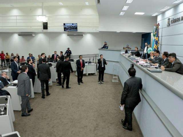 Derrubada de veto de Marquinhos estremece clima entre vereadores