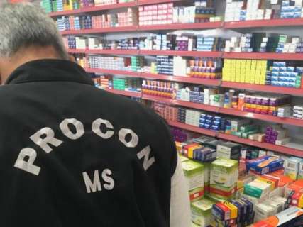 Procon encontra diferença de até R$ 5 entre preço exposto e cobrado em farmácia