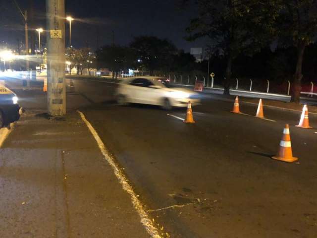 Blitz da Lei Seca flagra 23 motoristas embriagados; dois s&atilde;o presos