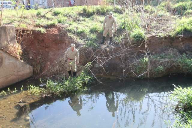 Aos 82 anos, idoso &eacute; achado em terreno baldio ap&oacute;s 24 horas sumido
