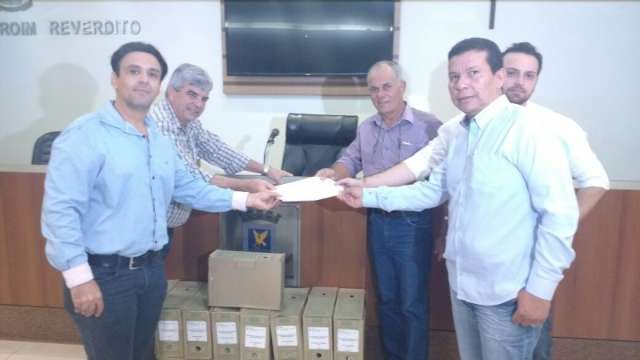C&acirc;mara constata &#039;diverg&ecirc;ncias&#039; em dados, mas aguarda an&aacute;lise de documentos
