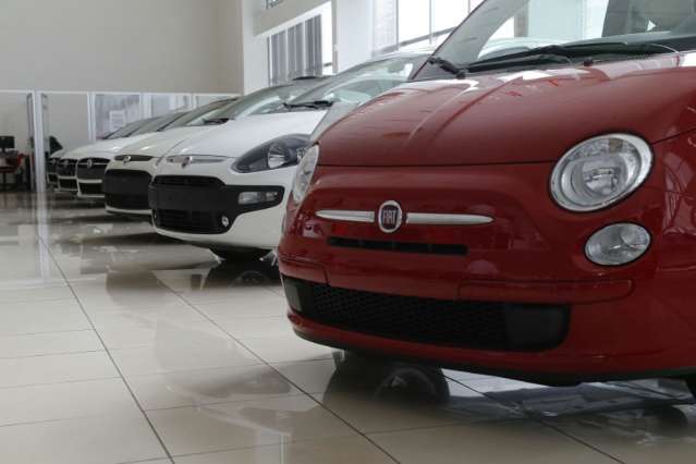 Ano come&ccedil;a fraco e venda de ve&iacute;culos em MS cai mais de 30% em janeiro