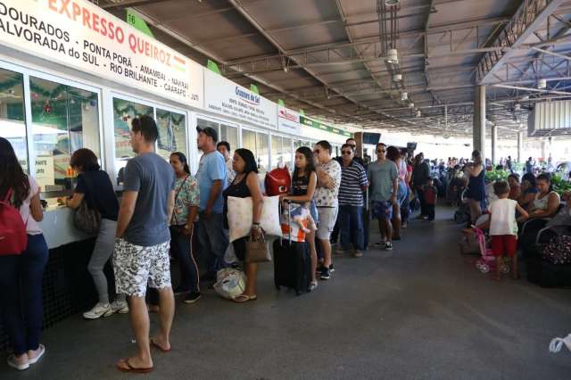 Procon flagra irregularidades na rodovi&aacute;ria em fiscaliza&ccedil;&atilde;o de Natal