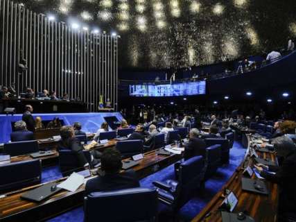 Com 55 votos, Senado aprova impeachment e Dilma é afastada