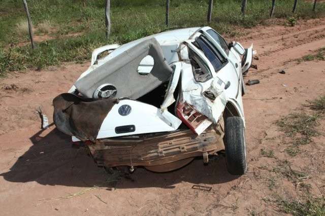 Rapaz fica ferido em capotagem na BR-163 em Rio Verde