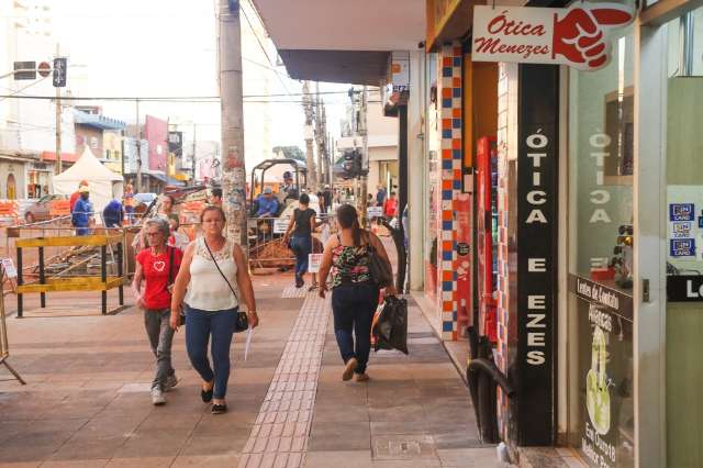 Pelas m&atilde;es, 78% dos consumidores da Capital v&atilde;o &agrave;s compras 