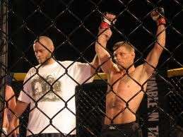Lutador de 47 anos &eacute; destaque de evento do MMA em Campo Grande