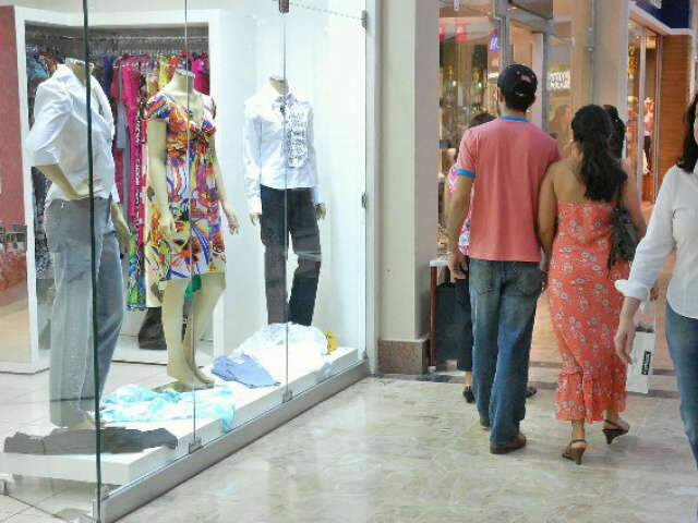 Shopping Campo Grande faz 1&ordm; Bazar de Jeans, com descontos de at&eacute; 50%