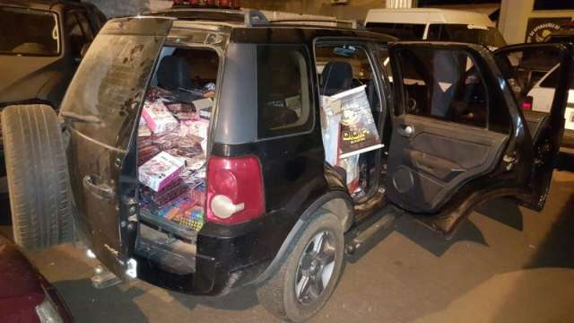 Pol&iacute;cia flagra comboio de contrabandistas com carga de R$ 900 mil