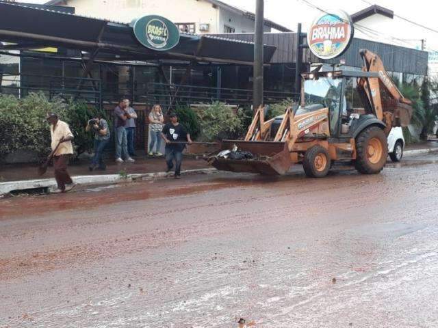 Ap&oacute;s temporal, prefeitura mobiliza Solurb e coloca Agetran de plant&atilde;o