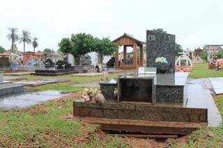 Cemitério Santo Amaro em Campo Grande (Foto: Arquivo/Campo Grande News)