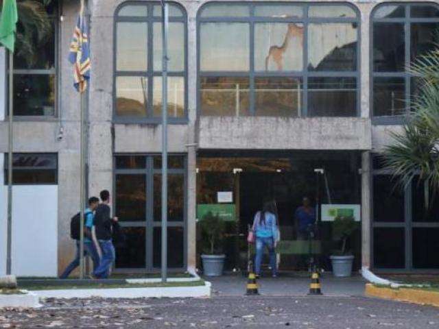 MP defende manuten&ccedil;&atilde;o de expediente de 8h para 16 mil servidores de MS