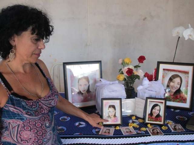 Sete meses ap&oacute;s morte das 2 filhas, av&oacute; ainda briga por guarda de netas