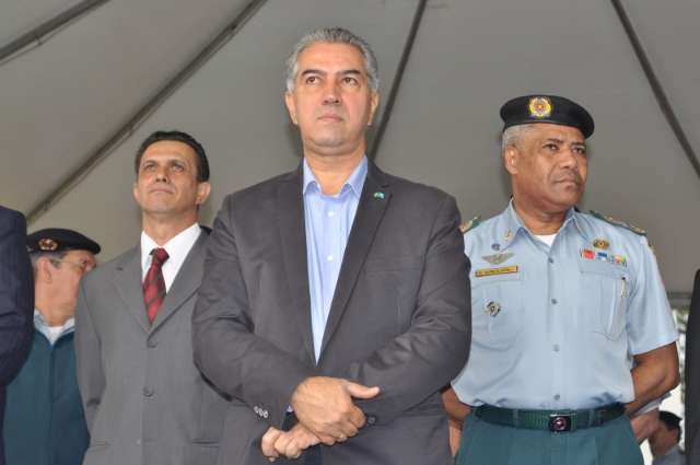 Governador promete novos equipamentos e melhores condi&ccedil;&otilde;es a PM