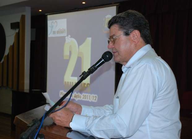 Prefeito processa antecessor ap&oacute;s descobrir mais 5 ap&oacute;lices de seguro