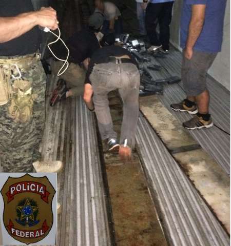 Pol&iacute;cia Federal usou scanner para encontrar 506 kg de droga em caminh&atilde;o