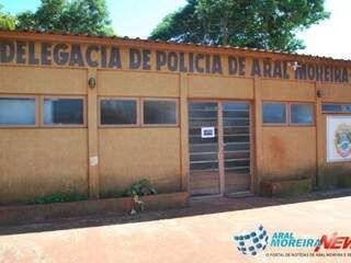 Homem &eacute; morto a tiros em fazenda e filho &eacute; principal suspeito 