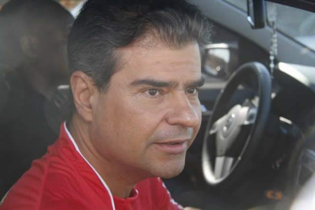  Ap&oacute;s ass&eacute;dio do PR, prefeito diz preferir que candidato seja do PMDB