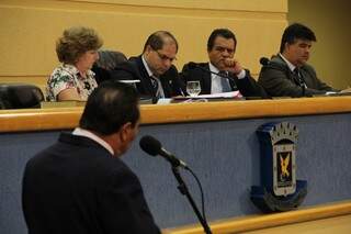 Câmara quer explicações da prefeitura sobre projetos no valor de R$ 153 milhões. (Foto: Marcos Ermínio)