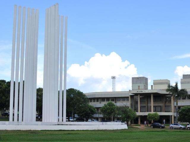 Reitor quer fortalecer o que UFMS tem e melhorar a qualidade do ensino