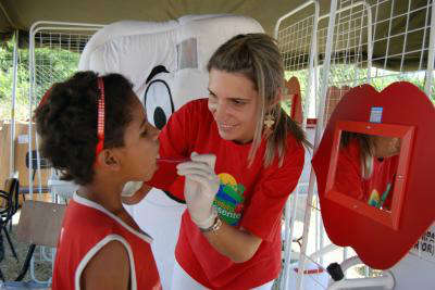  Corumb&aacute; ganha pr&ecirc;mio Brasil Sorridente 2012 por atendimento odontol&oacute;gico