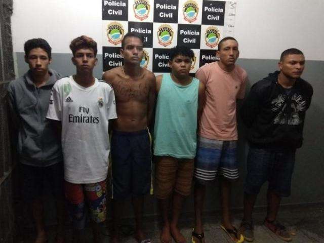 Opera&ccedil;&atilde;o Ariranha prende seis suspeitos por tr&aacute;fico e apreende coca&iacute;na e maconha