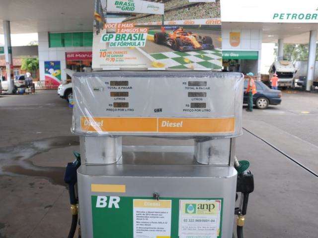 Reajuste do diesel come&ccedil;a a pesar no bolso de quem abastece na Capital