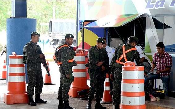 Ex&eacute;rcito coloca 400 homens em opera&ccedil;&atilde;o na fronteira com a Bol&iacute;via 