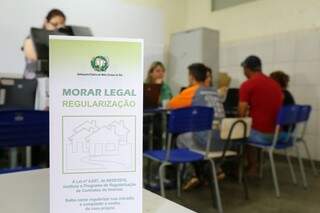 Agehab quer regularizar situação de moradores de casas populares (Foto: Marcos Ermínio)