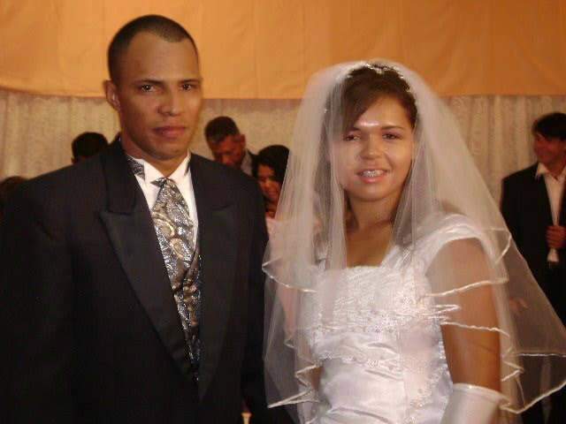  A dor da esposa que perdeu o marido no caminho de volta para casa