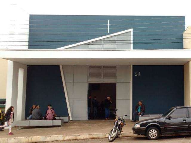  Crian&ccedil;a de 4 anos sofre queimaduras com bife na chapa e morre no hospital 