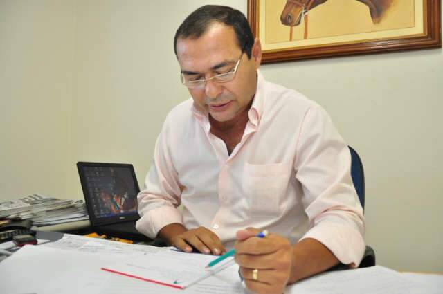  Contribuinte corre para enviar declara&ccedil;&atilde;o de imposto de renda no prazo 