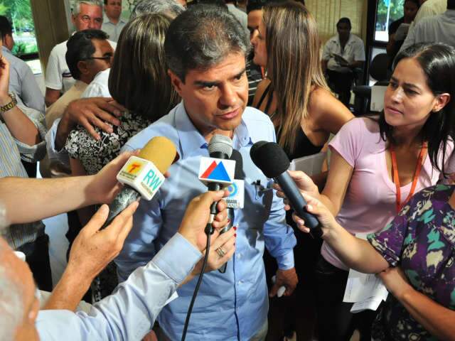  Trad diz que enfrentou o problema do lixo e promete solu&ccedil;&atilde;o neste ano