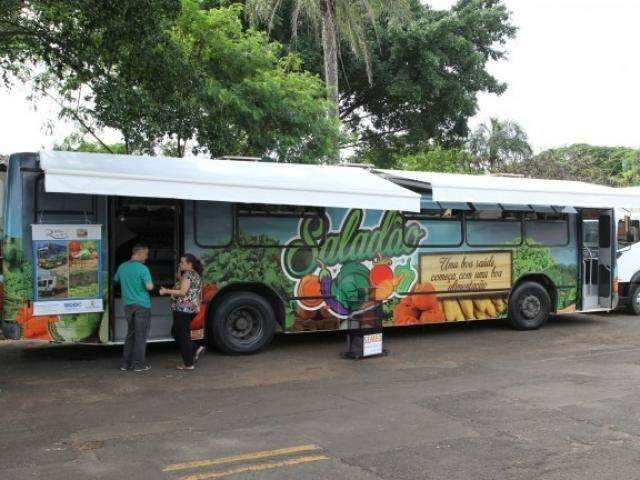 &Ocirc;nibus &quot;Salad&atilde;o&quot; muda de endere&ccedil;o e tamb&eacute;m vender&aacute; produtos org&acirc;nicos