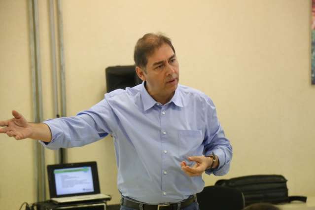 Prefeito diz que relat&oacute;rio do Gaeco detalha esquema que o tirou do cargo