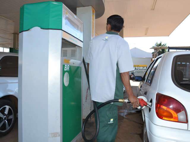  Falta de gasolina continua e postos apelam para o racionamento