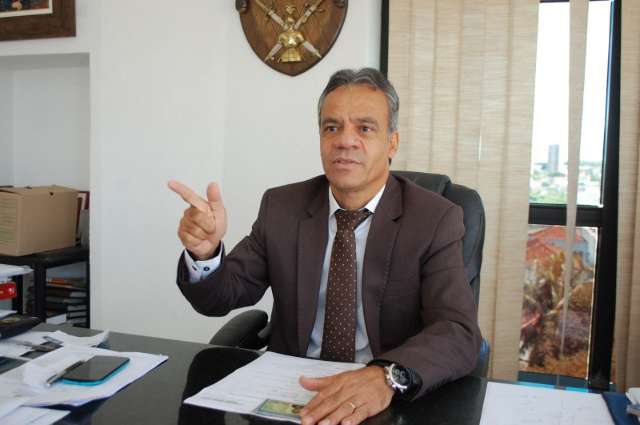 Advogado quer que suspeito de matar professor n&atilde;o seja preso em flagrante 
