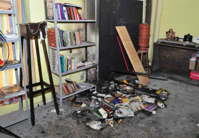  Grupo de Teatro da Capital &eacute; v&iacute;tima de inc&ecirc;ndio criminoso